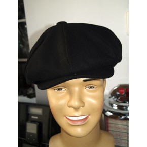 black baker hat