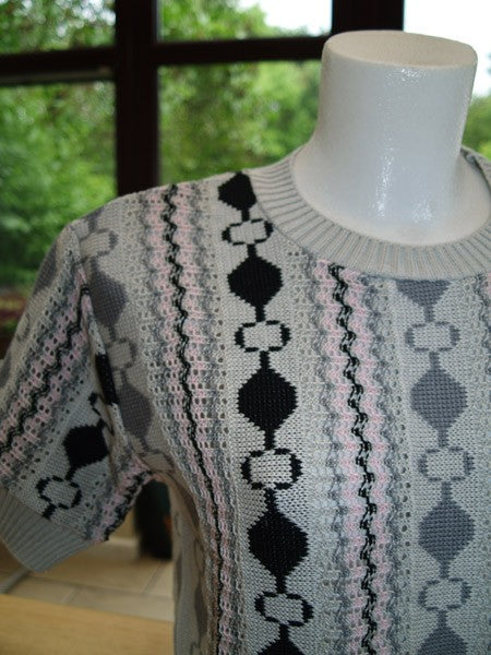 Ladies Cable Knit Top - Grey/Pink Eyelet