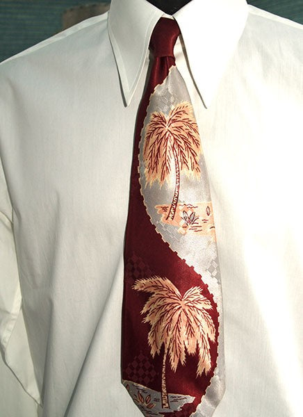 Spearpoint Collar Shirt - White